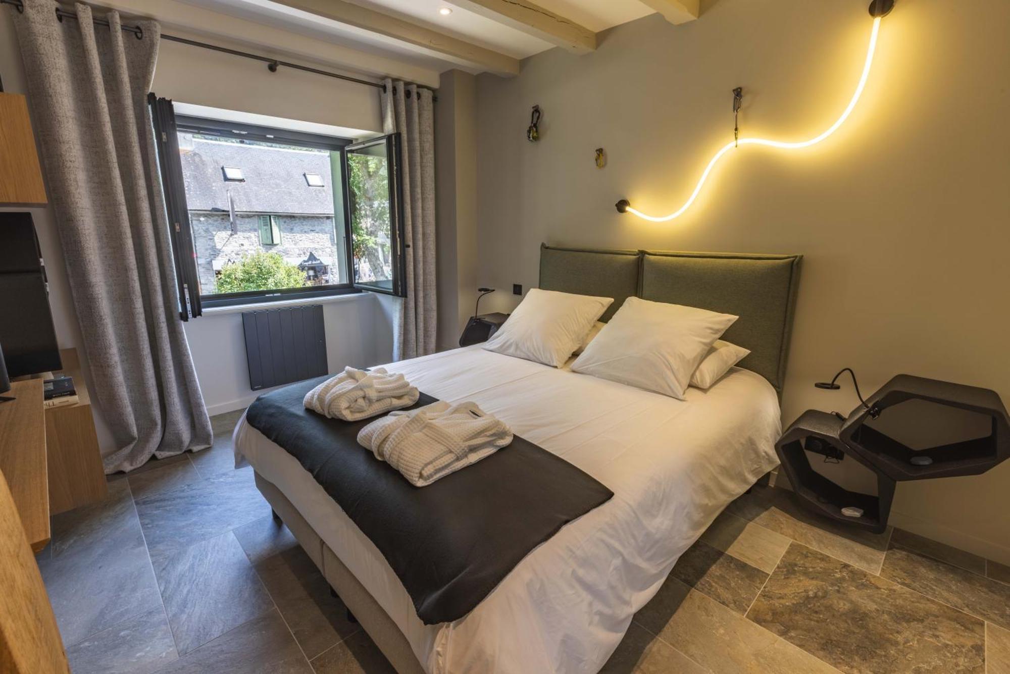 La Sainthilarienne Bed and Breakfast Buitenkant foto